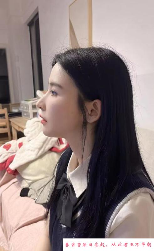 沐小七颜值身材好 第2张