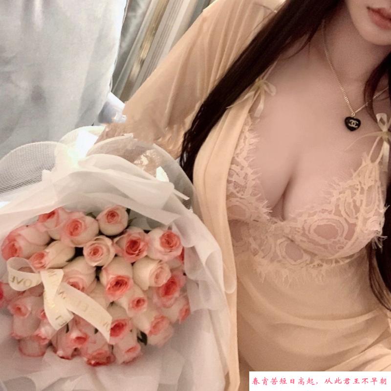 石牌桥风骚丽丽 第2张