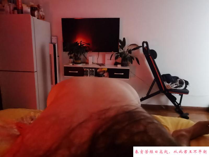 皮肤很好的肥妞 第2张