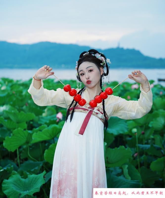 一字马川妹子 第4张