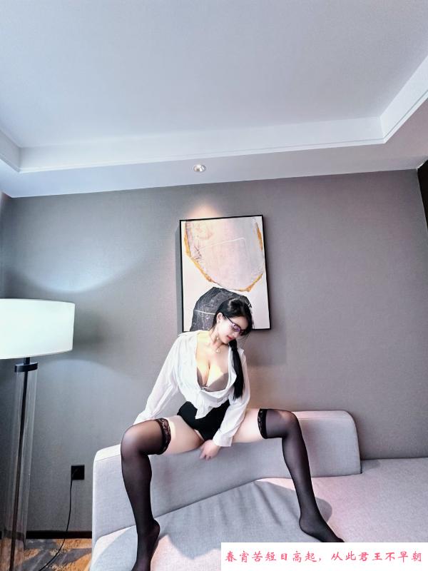 服务很好熟女小烩 第1张