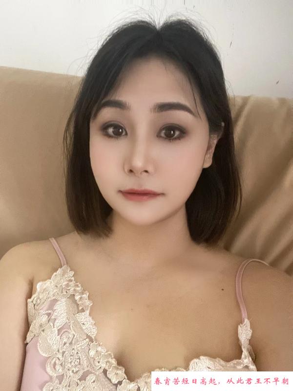 服务控端庄美女 第1张