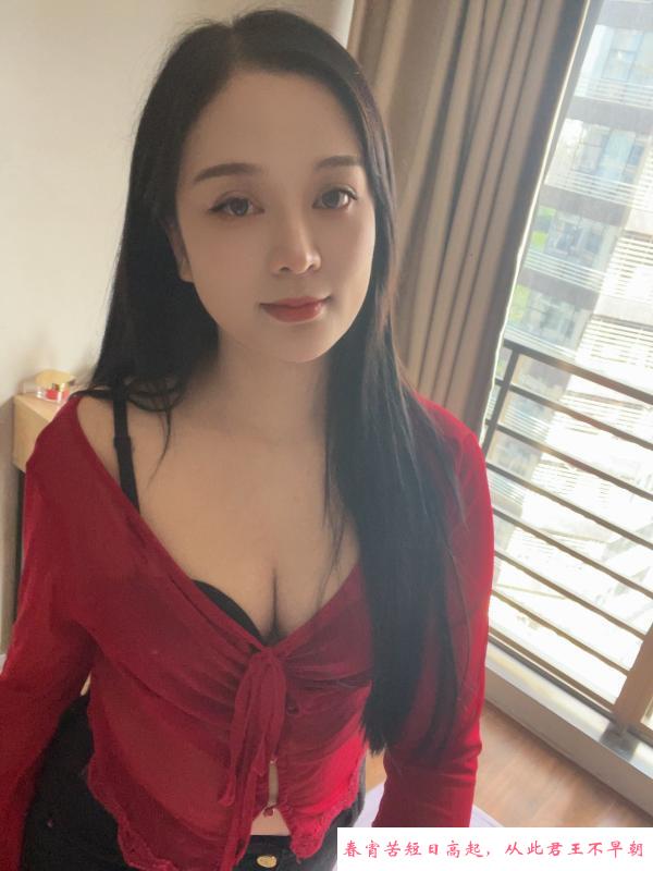 南山瑜伽小姐姐 第1张