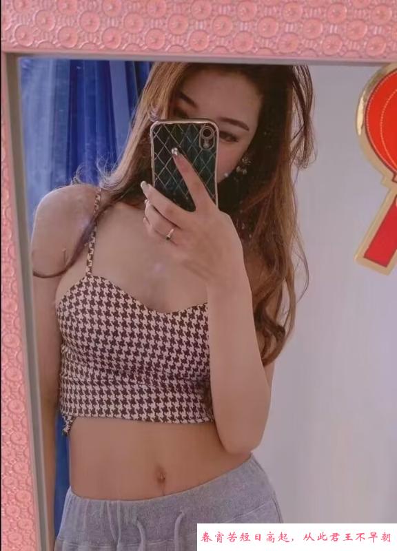 体验万达长腿美女 第1张