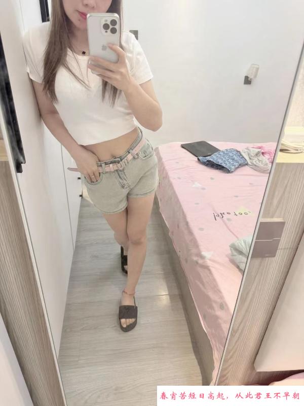 性感颜值大胸美女 第2张