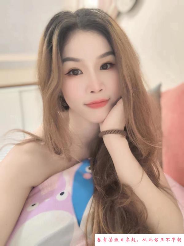 蜀山可舌吻苗条小姐姐 第3张