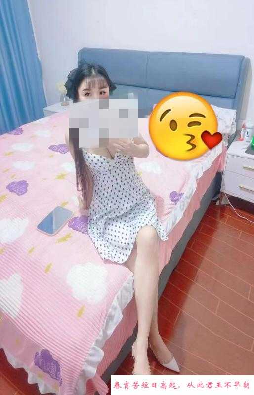 西湖大奶水娃依诺 第1张