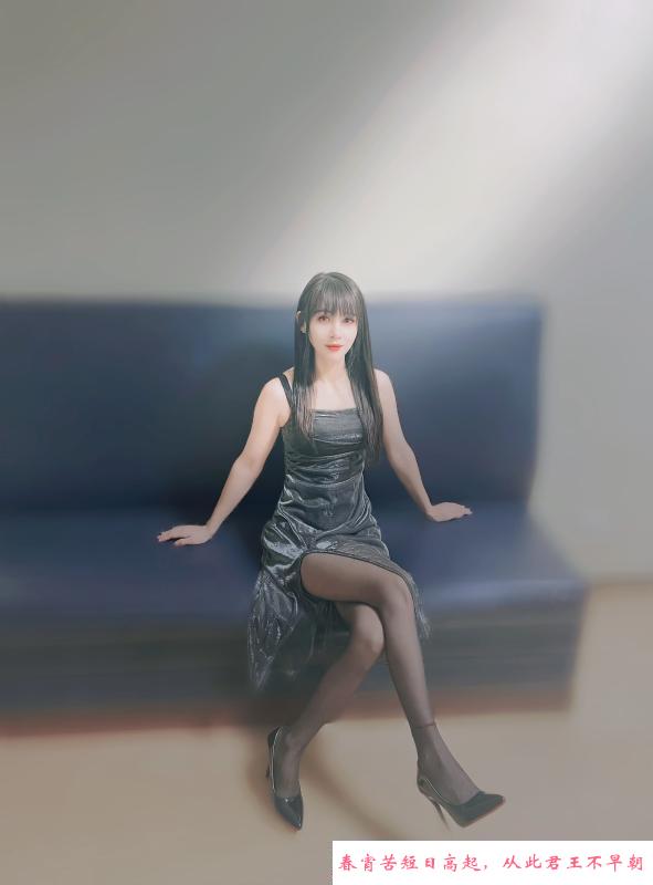 成寿寺美腿小少妇 第2张