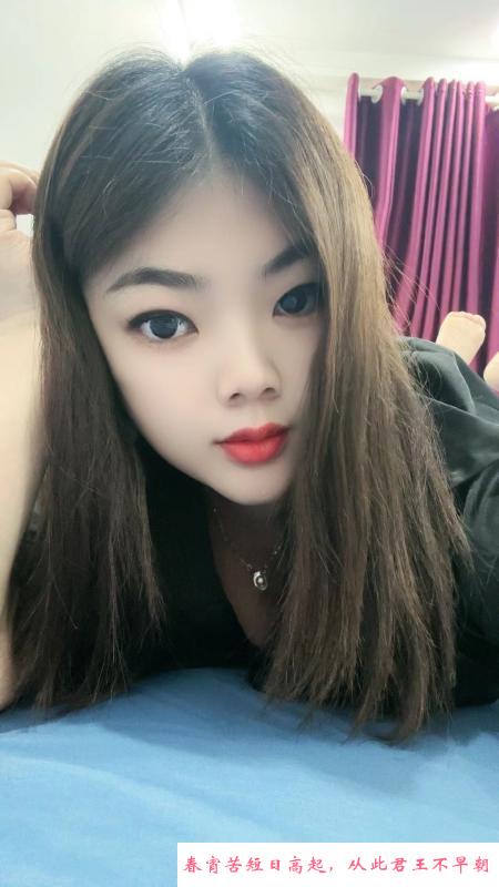天河性感大胸妹 第3张