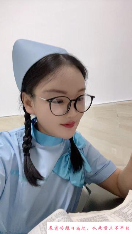 骚妹护士诱惑 第2张