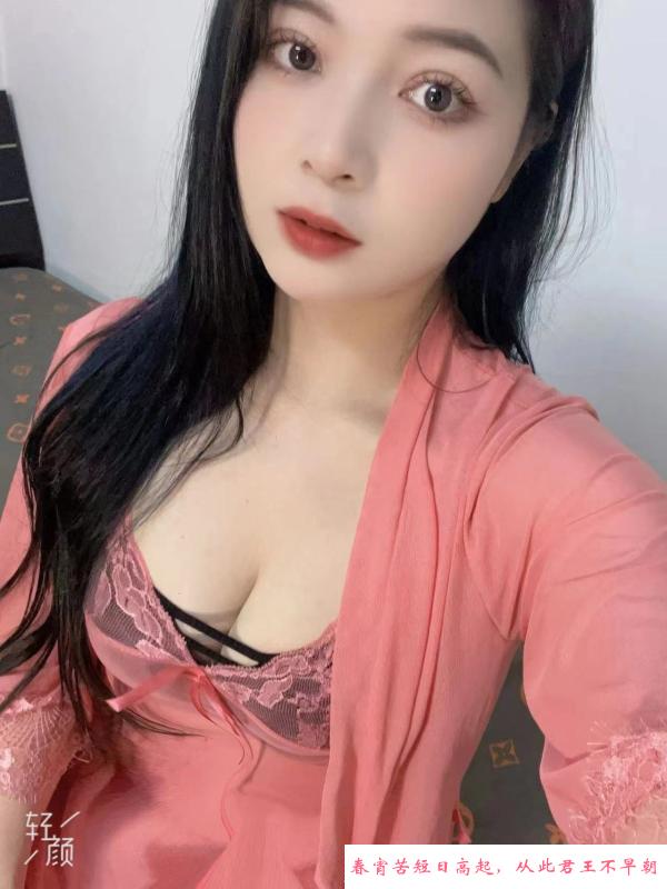 越秀丰韵犹存的姐姐 第1张