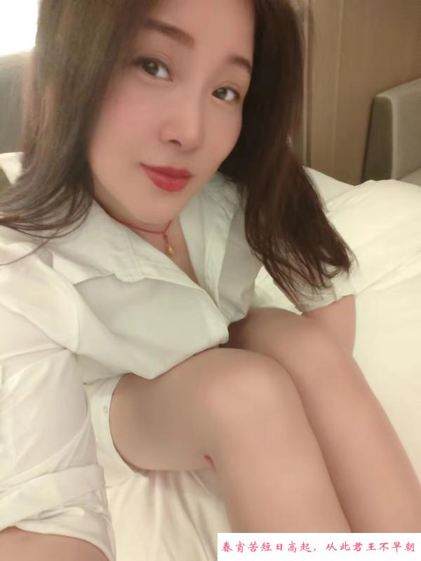韵味熟妇 第1张