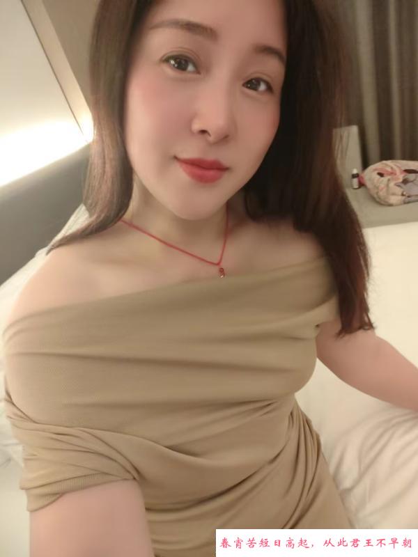 韵味熟妇 第2张