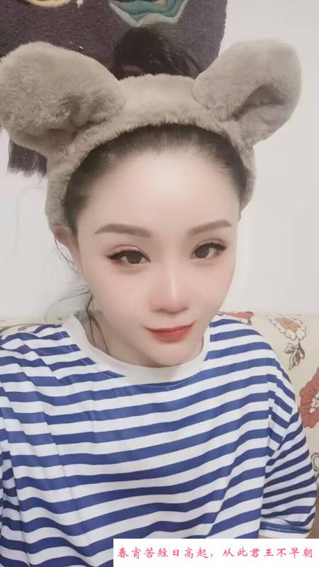 性感热情的周小姐 第2张