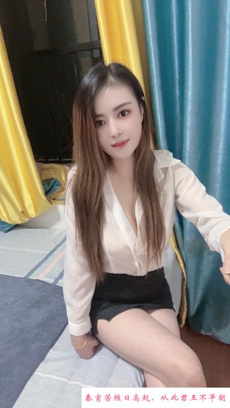 横塘路性感美腿御姐 第2张