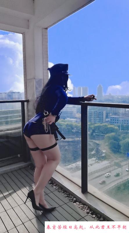 骚臀诱惑风骚妹子 第2张