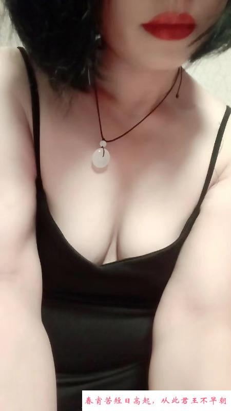 小巧玲珑的东北少妇 第2张