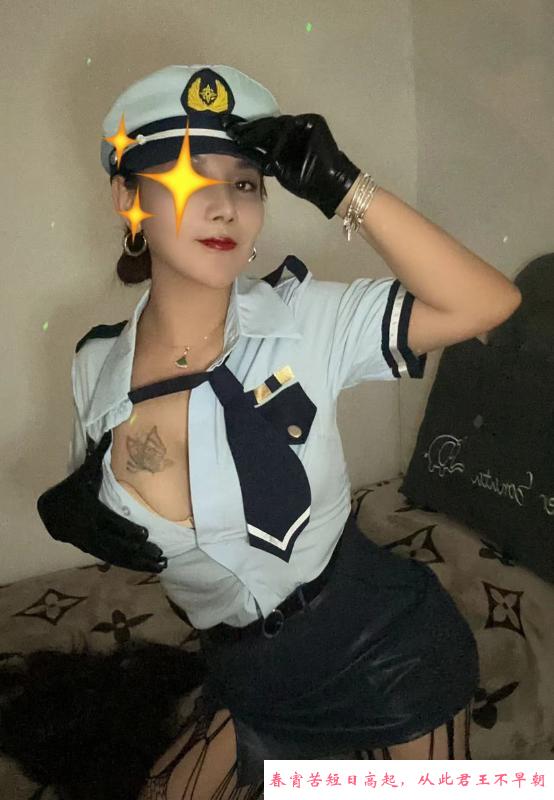 性感制服御姐 第3张