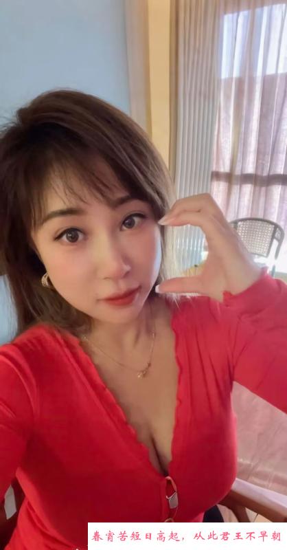 大连大菜市美甲大胸女 第2张