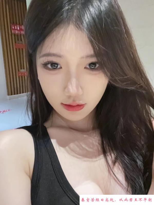 苗条小巧可爱小姐姐 第4张