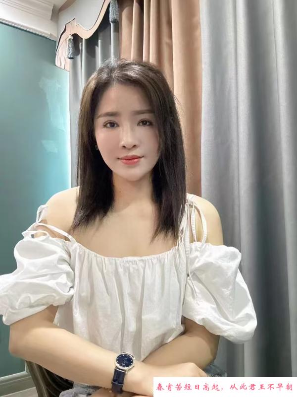 九龙坡爱健身性感少妇 第2张