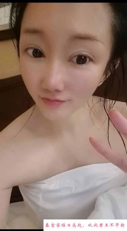 宝安胸大腰细的希思 第2张