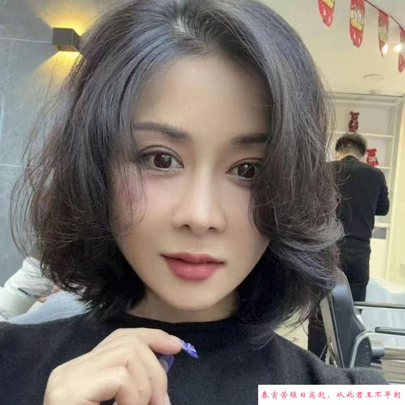 美丽少妇 第4张