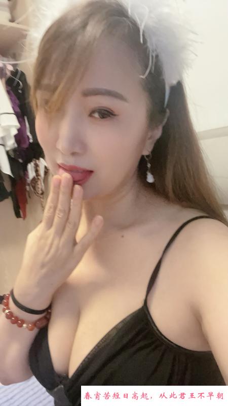 温柔体贴的大胸熟女 第1张