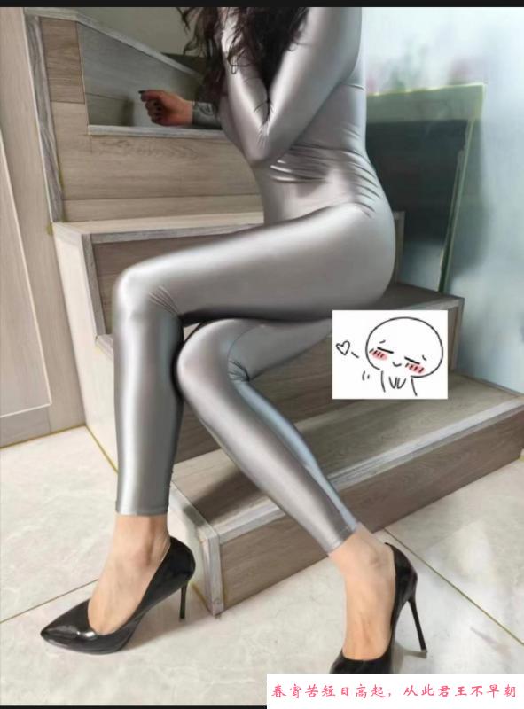 美腿娜娜 第2张