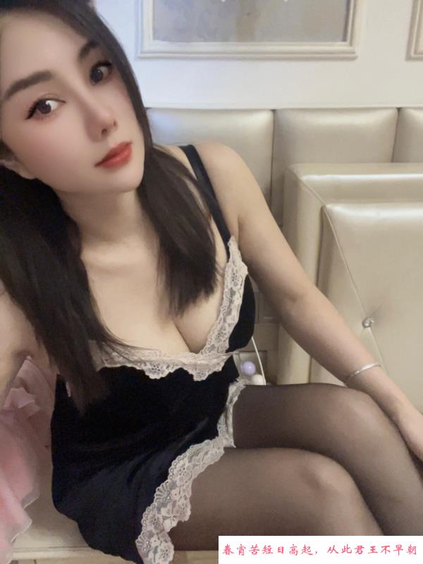 禅城御姐喷潮 第1张