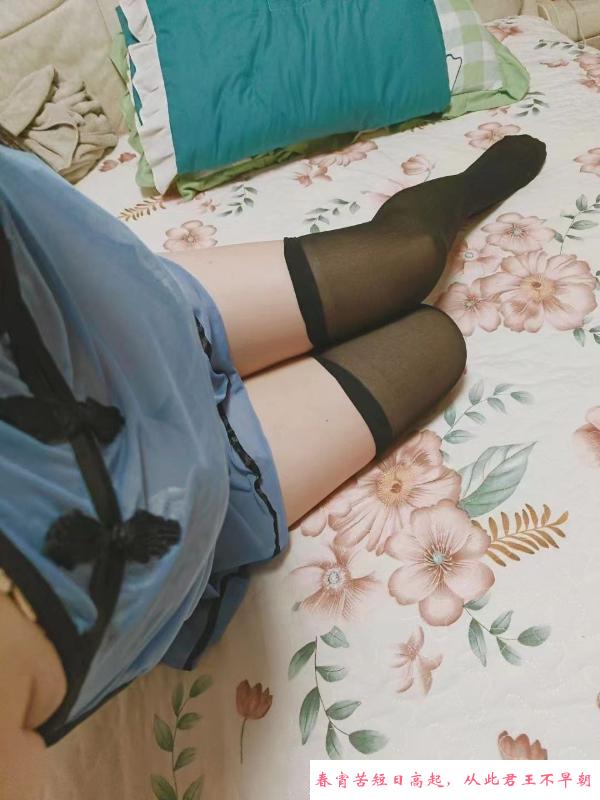 风骚丰满大胸妹子 第3张