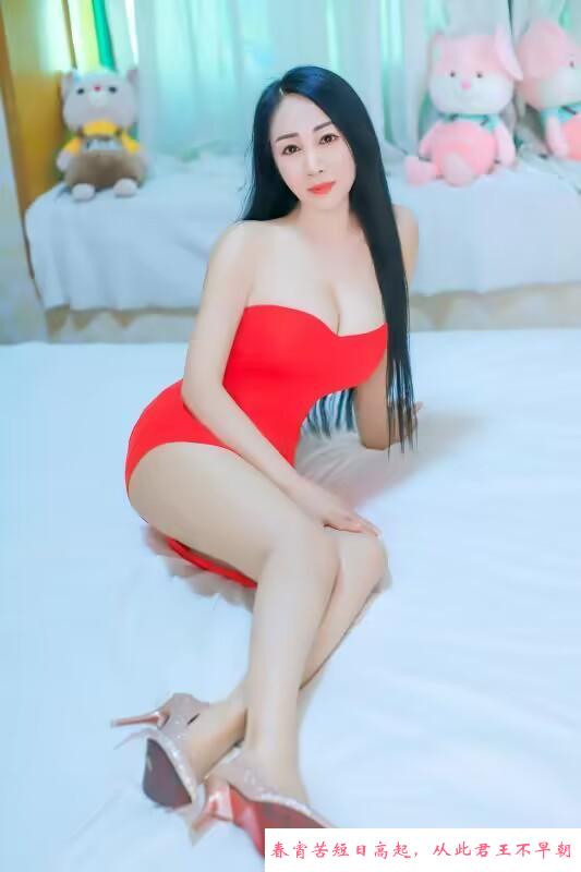 特色熟女服务挺好 第2张
