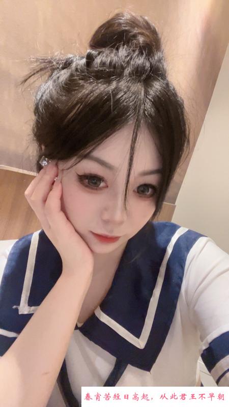 新区服务系妹子 第1张