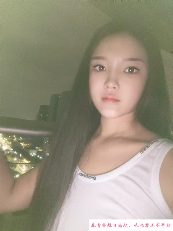 胯下口爆少妇 第2张
