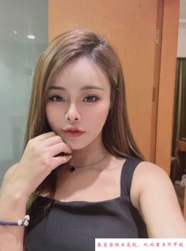 制服黑丝小璐 第3张