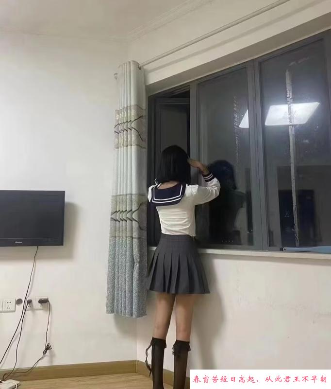 个人兼职小姐姐 第1张