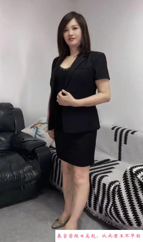 海珠广场丰满熟女香姐 第1张
