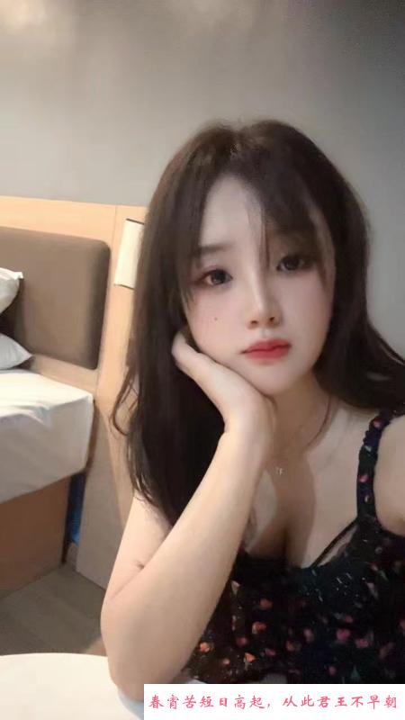 可爱圆润小姐姐莹莹 第1张