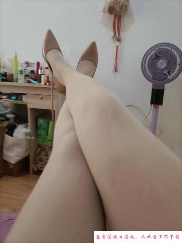 服务好的熟女 第2张