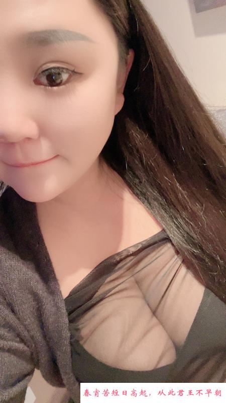 丰满阿丽 第1张