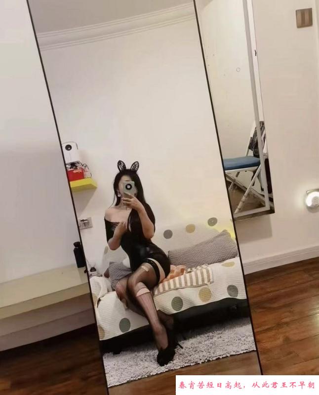 普陀成熟制服御姐 第1张