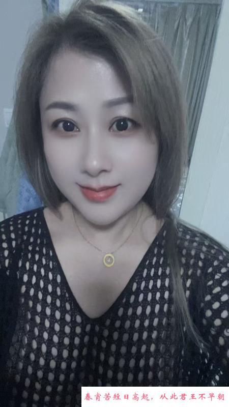 性价比大奶熟女 第1张