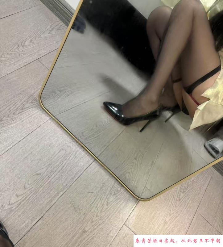 蓉蓉美女 第2张