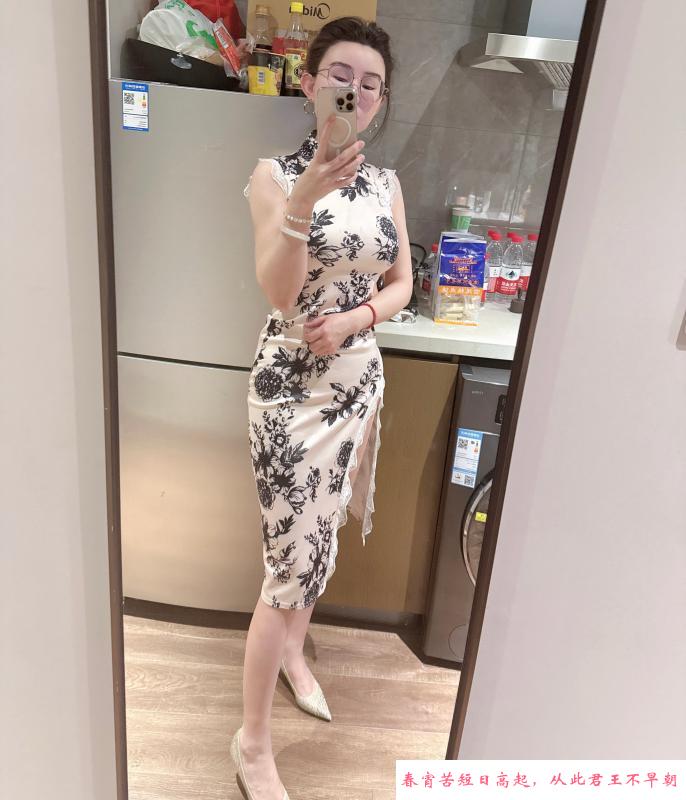 静安白虎瑶瑶 第4张