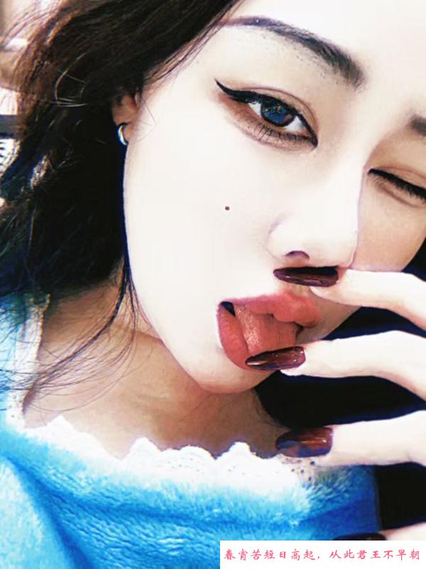 欧美风长腿美女 第3张