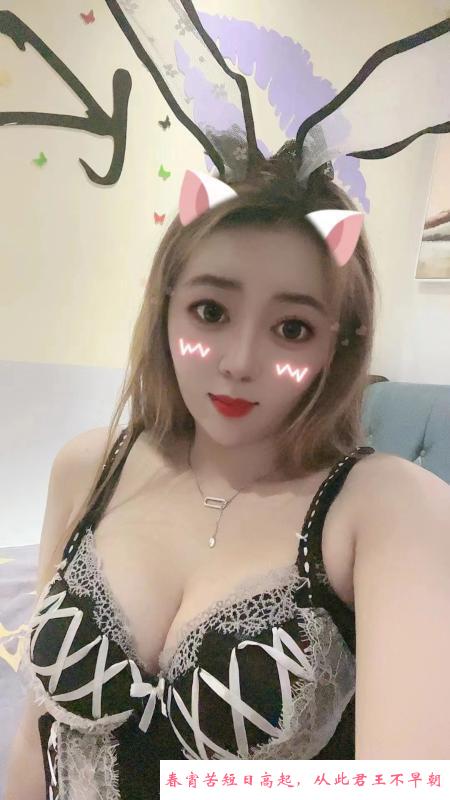 年轻肉肉的少妇 第1张