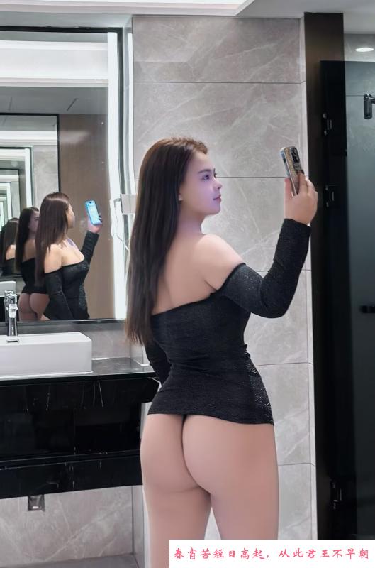 肥臀巨乳小媚 第1张