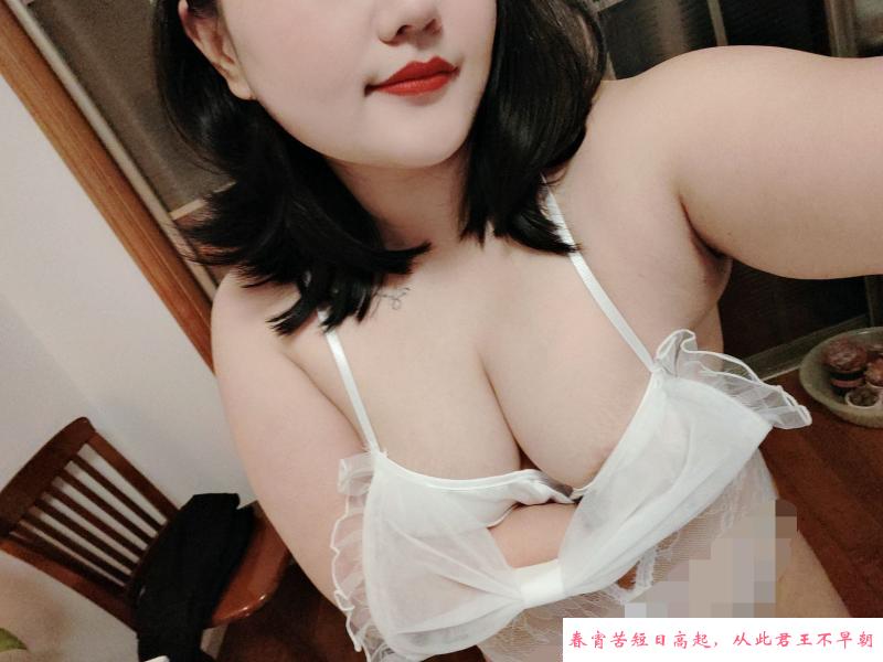 丰满巨臀重庆妹 第2张