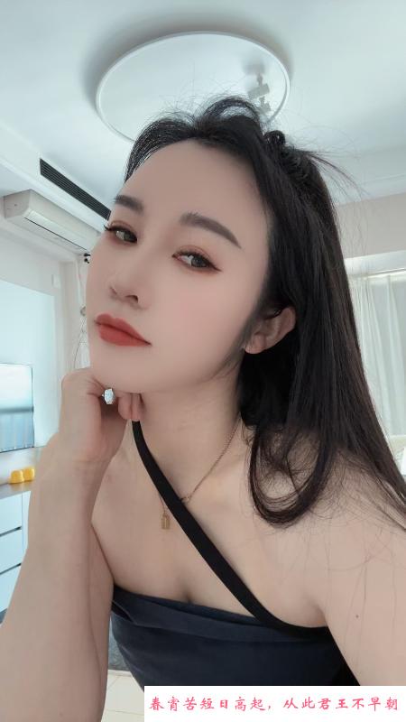国贸高挑深喉老师 第3张