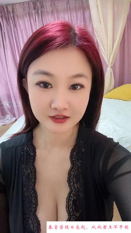 禅城巨乳少妇蜜桃 第3张